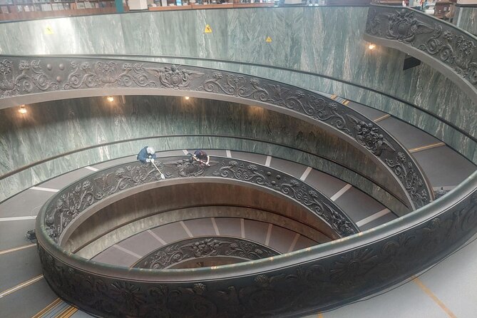 Audio guide in Vatican Museums and Sistine Chapel - Vatican Museums: a self-paced circuit designed to keep you moving