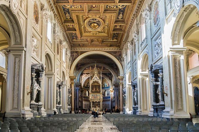 Catacombs, Vatican Museums, Sistine Chapel and Roman Basilicas Private Tour - 7:00 am pickup: the comfort move that protects your energy