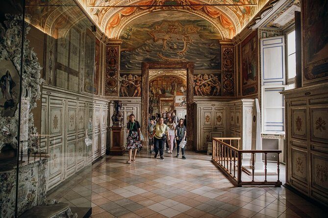 Early Vatican Museums Tour: The Best of the Sistine Chapel - Raphael Rooms (Stanze di Raffaello): Quiet Time With Big Names