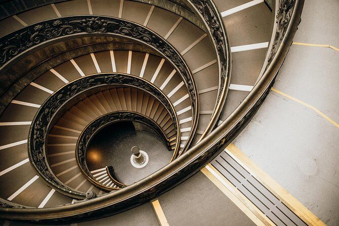 Early Vatican Museums Tour: The Best of the Sistine Chapel - St. Peter’s Basilica by Special Access: Pietà and Bernini With Less Waiting