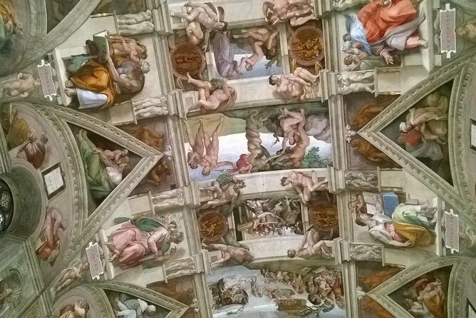 Enjoy Vatican Museums , Sistine Chapel : guided tour - Entering the Vatican Museums and Sistine Chapel, Without Losing Your Day