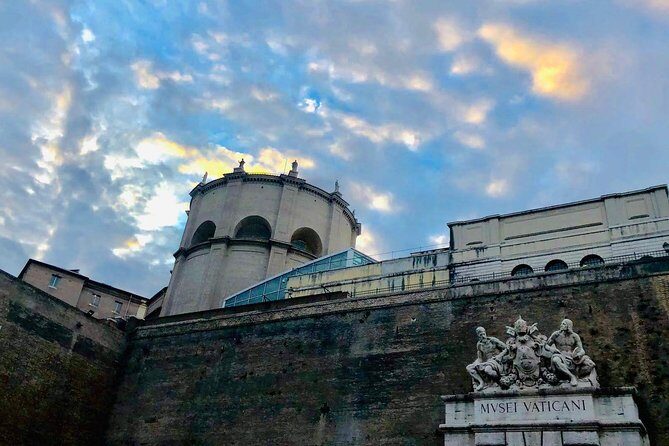 Exclusive Guided tour : Vatican Museum,Sistine Chapel & Basilica - The Real Deal on This Vatican Tour (and the Pace)