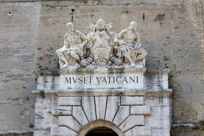 Exclusive Vatican Museum and Sistine Chapel Group Tour - Skip-the-line vs reality: security checks still affect your pace