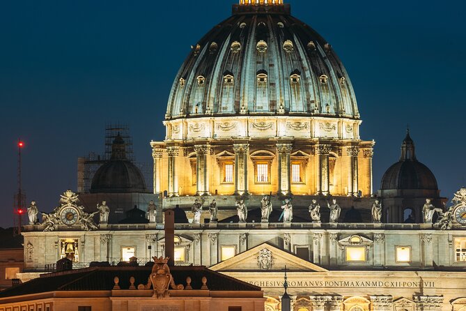 Exclusive Vatican Museums & Sistine Chapel Guided Tour by Evening - Cortile della Pigna: A Quick Reset in a Calm Courtyard