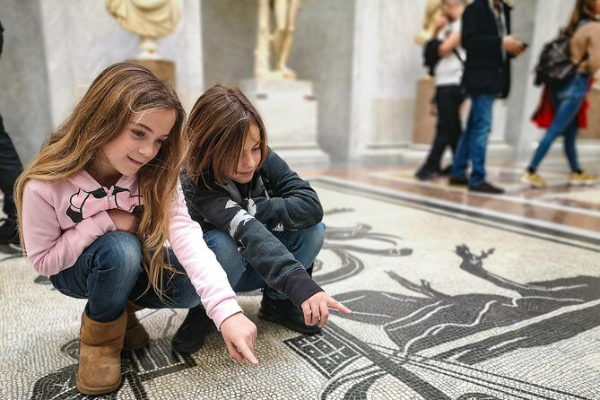 Family Friendly Private Vatican Tour and Sistine Chapel - A Family Private Vatican Plan That Keeps Kids Engaged