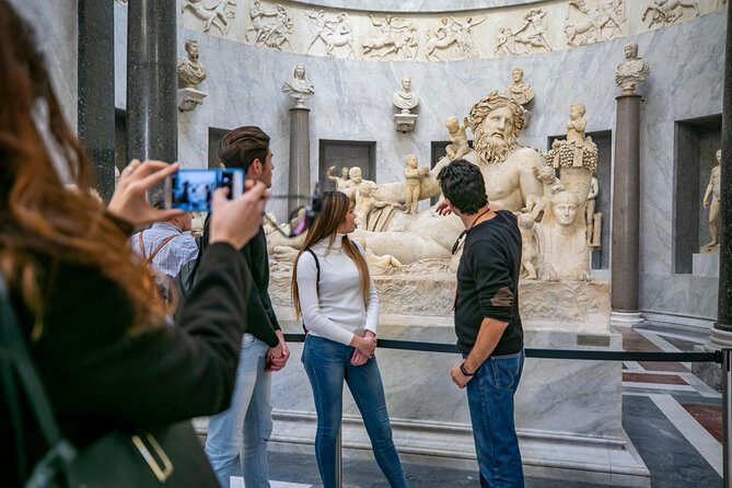 Grand Vatican Tour Full-day with Sistine Chapel and Borgia Rooms - St. Peter’s Basilica: Pietà, Side Chapels, and the Dome Story