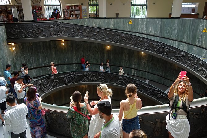 Guided tour of Vatican Museums and Sistine Chapel - Skip-the-Line Entry: Why This Tour Costs $225.14