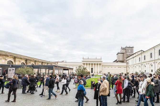 Guided Tour Vatican Museums & Sistine Chapel with Basilica Access - Gallery of Maps: the Vatican’s geography lesson (with art on the ceiling)
