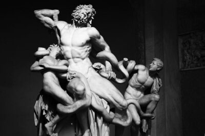 Guided Tour Vatican Museums & Sistine Chapel with Basilica Access - Museo Pio Clementino: classical statues in an octagonal showpiece