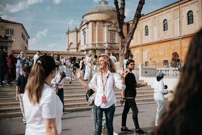 Guided Vatican Museums & Sistine Chapel Skip the Line Tour - What I think about the group size (18 or fewer) in real terms