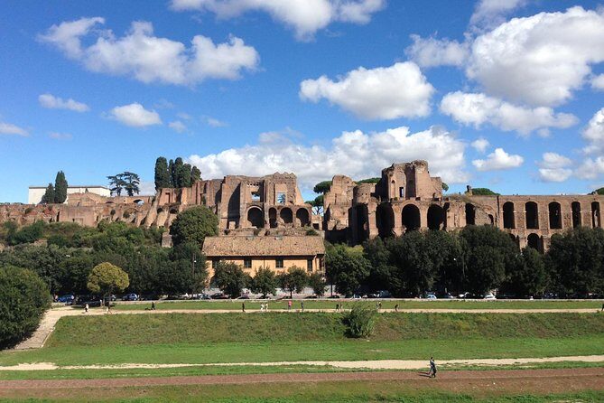 Luxury Private Full-Day Rome Tour from Civitavecchia Port - Piazza Navona and the Four Rivers Fountain: A Great 20-Minute Reset
