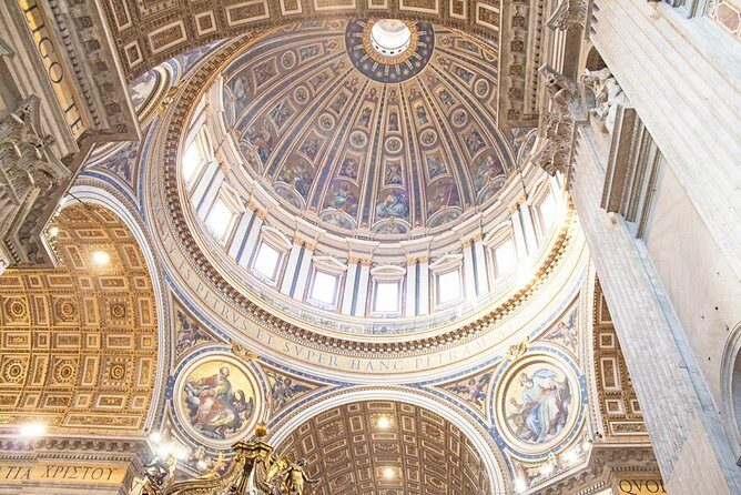Private Sistine Chapel & Vatican Highlights Tour with Fast Access - Vatican Museums Stop: Belvedere Courtyard to Maps, Raphael, and Fresco Rooms
