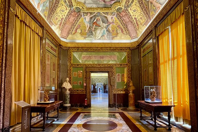 Private Tour of the Vatican Museums and Sistine Chapel - Cupola di San Pietro climb: mosaics, the view, and top balcony