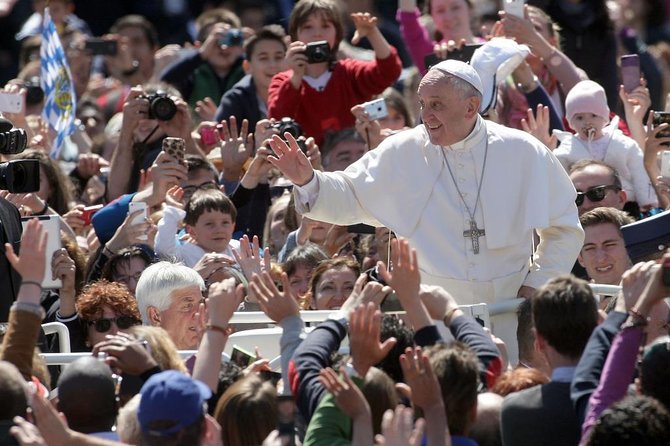 Reserved Papal Audience Ticket with Assistance On Site - What This Papal Audience Ticket Package Really Is