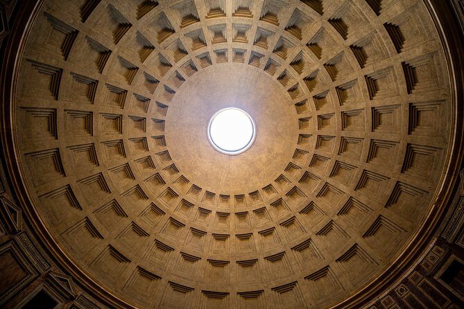 Rome in 2 days tour including Colosseum, Trevi Fountain and Sistine Chapel - Guides that make this feel personal: Blue Badge and real expertise