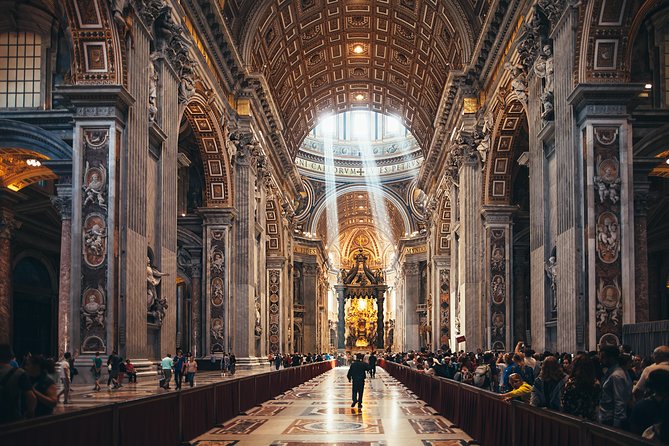Rome Papal Audience & Vatican Museum, Sistine Chapel Group Tour - Guides make the difference: Rosa, Dora, and Alessandra in the spotlight