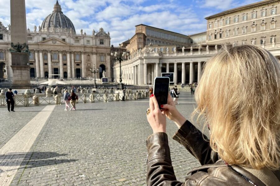 Rome: Vatican and Sistine Chapel Skip-the-Line Entry & Tour - Sistine Chapel: Michelangelo Up Close With Clear Context