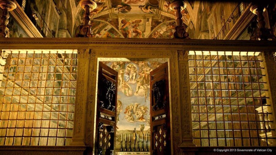 Rome: Vatican Museum and Sistine Chapel Official Guided Tour - Raphael Rooms and The School of Athens: learning how to look