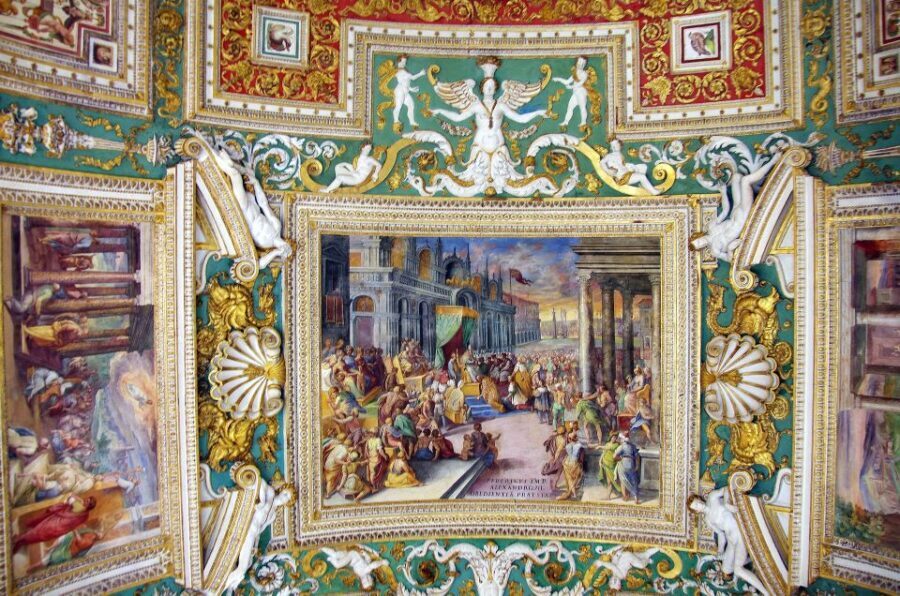 Rome: Vatican Museums, Sistine, and St. Peter's Private Tour - Should you book this Vatican Museums, Sistine, and St. Peter’s private tour?