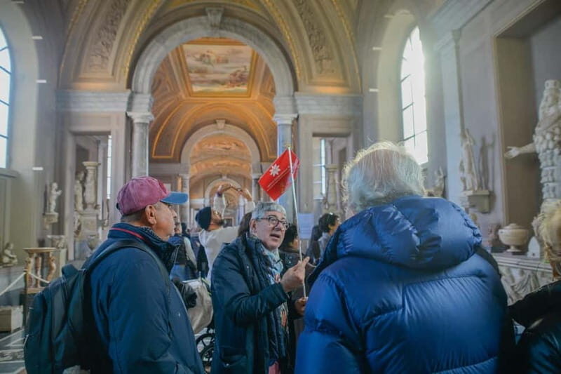 Rome: Vatican Museums, Sistine Chapel & Basilica Tour - Where you meet Crown Tours and how the start stays smooth