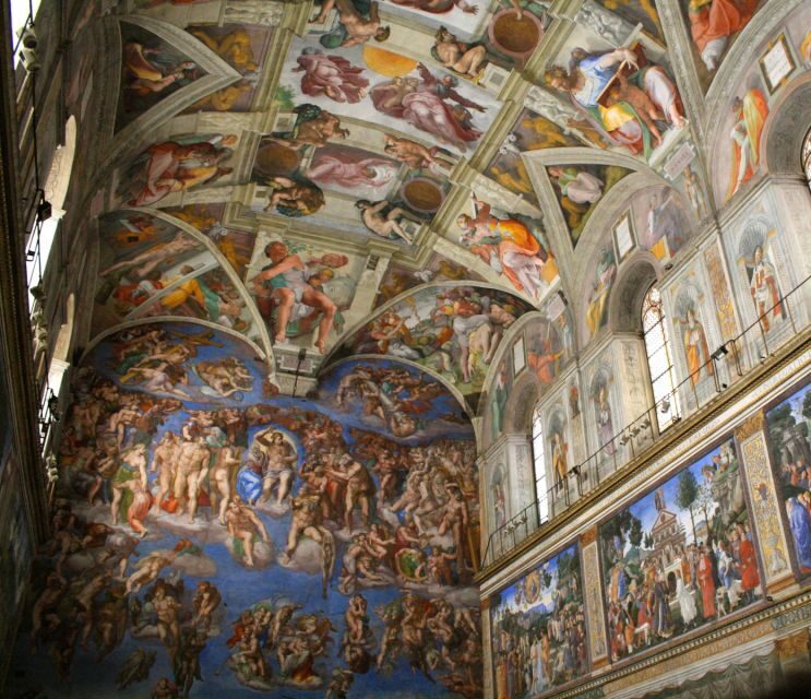 Rome: Vatican Museums & Sistine Chapel Private Evening Tour - Courtyard of the Pigna and Cortile del Belvedere: art with breathing space
