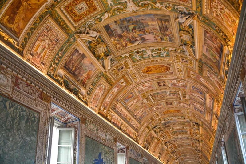 Rome: Vatican Museums, Sistine Chapel Tour & Basilica Access - Gallery of Tapestries and Gallery of Maps: art that isn’t only decorative