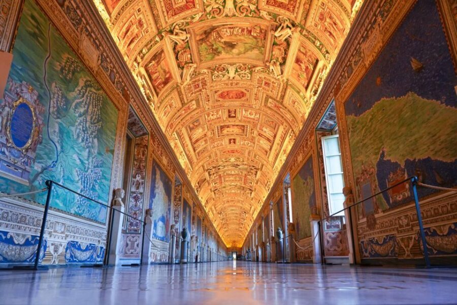 Rome: Vatican Museums & Sistine Chapel VIP Tour - Sistine Chapel: 30 minutes to see Michelangelo without losing the moment