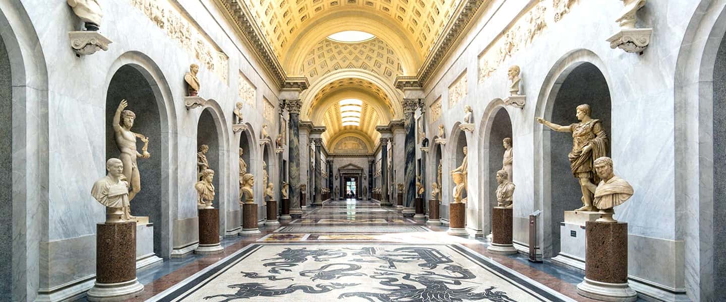 Rome: Vatican Museums Skip-the-line Entry Ticket and Tour - Finding your host at Caffè Vaticano and getting in fast
