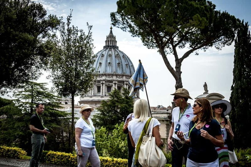 Semiprivate Guided Tour of Vatican Museums & Sistine Chapel - Cortile del Belvedere: the orientation stop that saves time