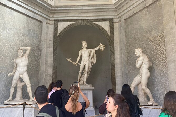 Sistine Chapel and Vatican Tour - Sistine Chapel: Michelangelo’s Ceiling in Focus