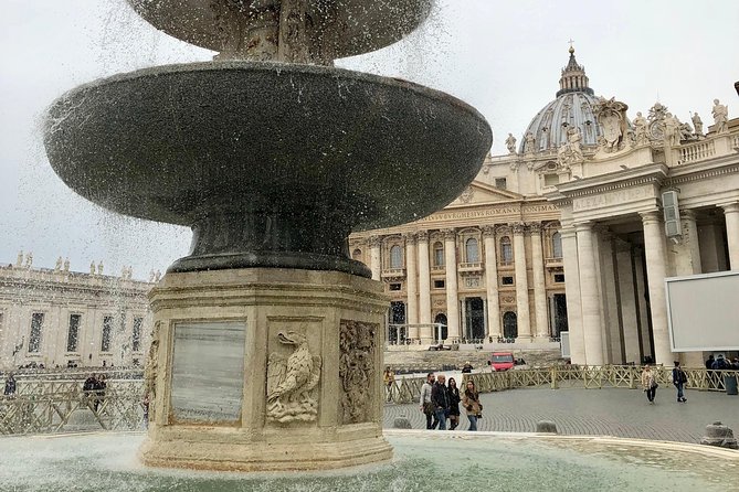 Sistine Chapel Express and St Peter Basilica - Starting at the Vatican Museums: The “Before the Crowd” Advantage