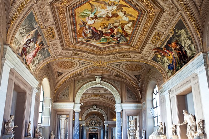 Skip The Line ticket to the Vatican Museums & the Sistine Chapel - The Sistine Chapel: a short stop with big emotional weight