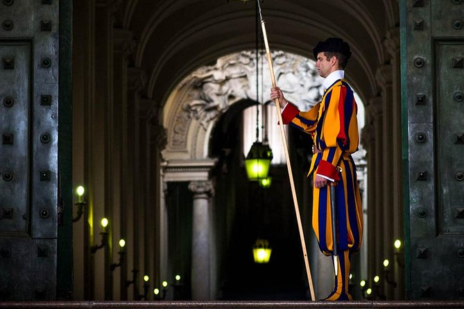 Skip the line Vatican Museum and Sistine Chapel Guided Tour - Cortile del Belvedere: A High-Renaissance Courtyard Hit
