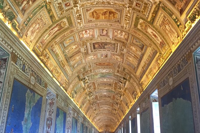 Skip the Line Vatican Museums & Sistine Chapel VIP Escorted Entrance - Finding the Meeting Point Near Via Mocenigo, 15