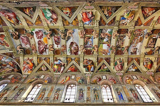 Skip the Line Vatican, Sistine Chapel and Basilica Guided Tour - Vatican Museums (Stop 1): courtyards and rooms you’ll actually remember