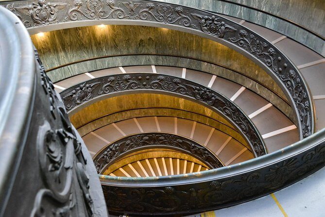 Skip the Line: Vatican & Sistine Chapel Tour for Kids & Families - The Sistine Chapel: the point where families either lock in or fade out