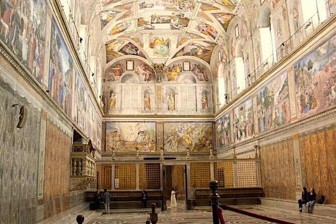 Small Group Vatican Museums Tour & Sistine Chapel - Max 10 people - The Vatican Museums highlight circuit: what you’ll actually see