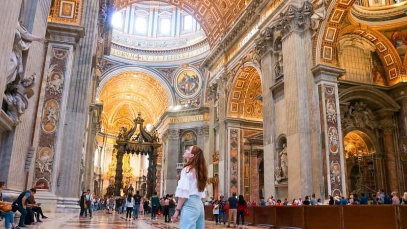 St. Peter's Dome Climb, Basilica and Vatacombs Tour - St. Peter’s Basilica at opening time: how to see more with less chaos