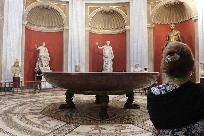 Vatican and Sistine Chapel Afternoon tour - Guide Quality, Headsets, and Staying Together in a Crowd