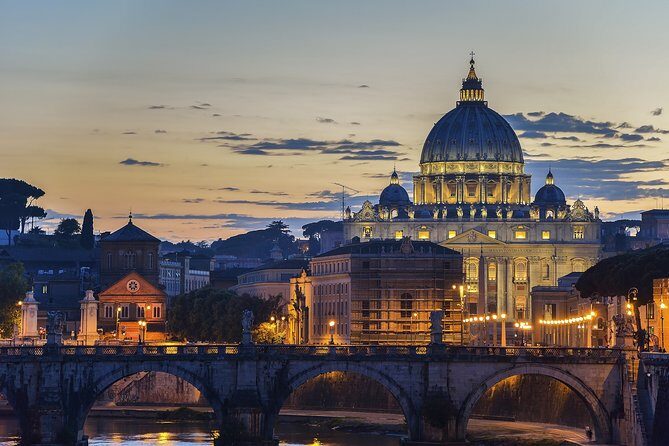Vatican and Sistine Chapel at Night Private Tour, Top-Rated Guide - 5:30 pm at the Vatican: why “at night” matters