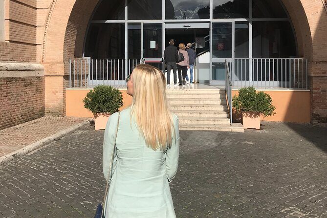 Vatican and Sistine Chapel Guided Tour with Skip-the-Line - St. Peter’s Basilica: the weight of Renaissance architecture