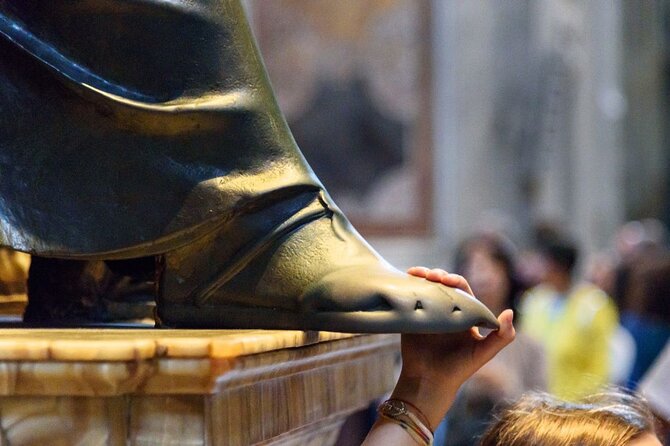 Vatican and Vatacombs Tour: Treasures of the Sistine Chapel - Crowds, Noise, and Time Buffers: How to Protect Your Day