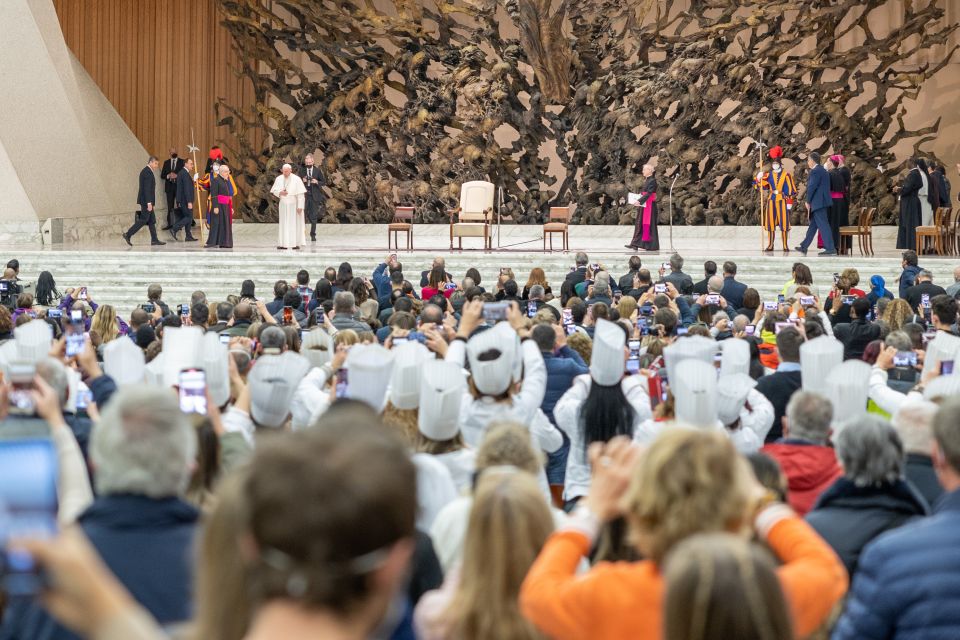 Vatican City: Papal Audience, Sistine Chapel, & Vatican Tour - Sistine Chapel: short visit, big payoff