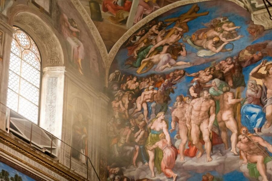 Vatican City: Skip-the-Line Vatican Museums & Sistine Chapel - Meeting at Via Sebastiano Veniero 19: the small detail that saves stress
