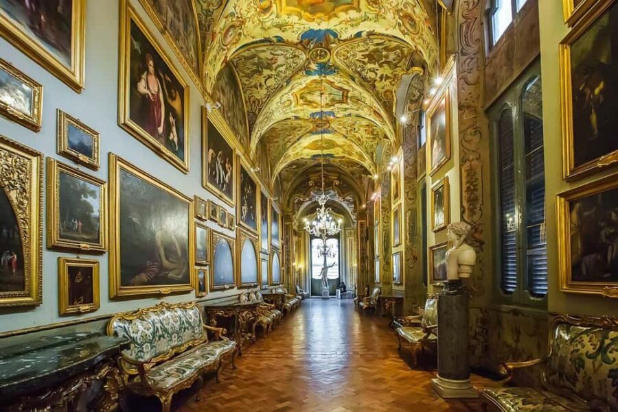 Vatican : Guided Tour Vatican Museums and Sistine Chapel - Earphones and Guide Style: How You’ll Actually Hear the Story
