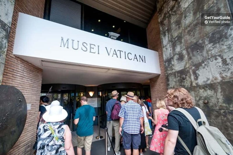 Vatican Museum & Sistine Chapel Guided Tour - Hotel Pickup - Cortile del Belvedere: why the tour starts with context