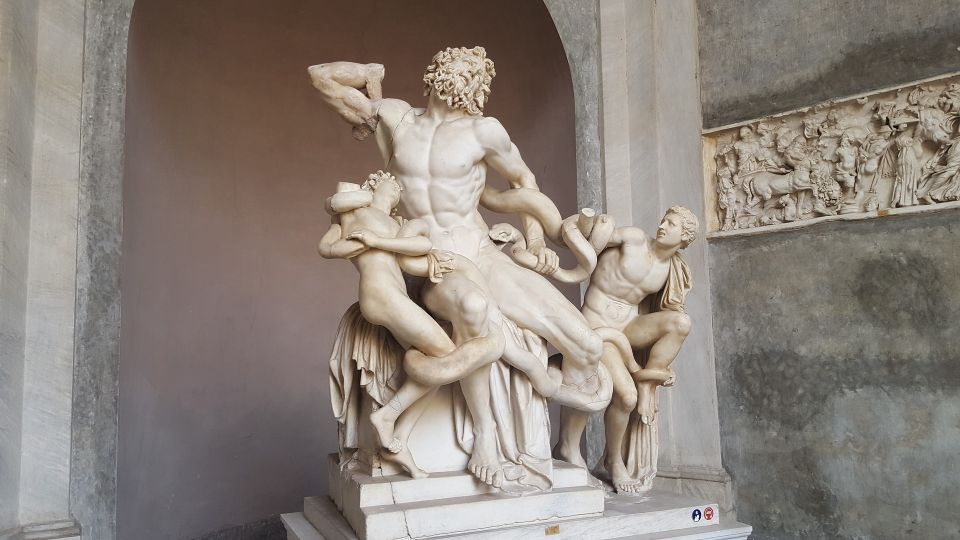 Vatican Museum & Sistine Chapel VIP audioguide tour + pickup - VIP pickup and entry: what feels easiest about this tour