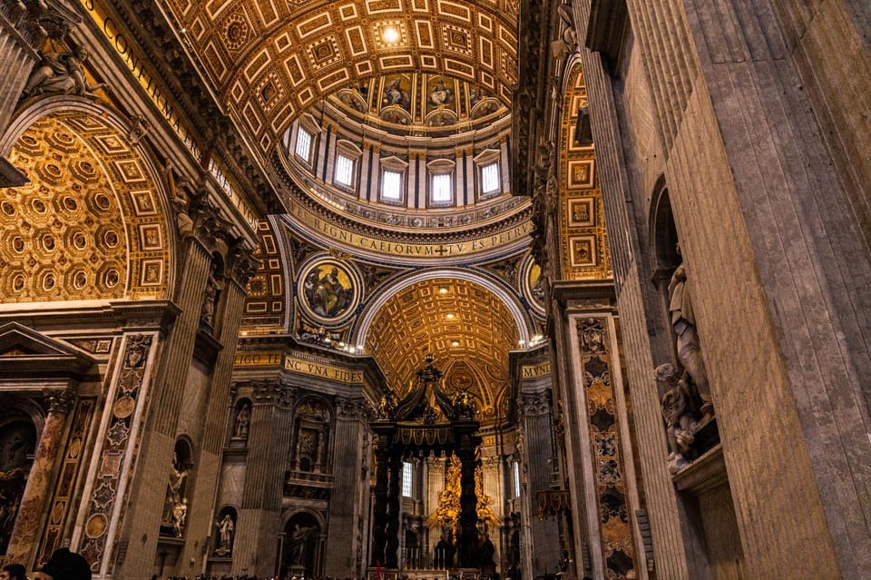 Vatican museums and Sistine chapel Skip the line Ticket - Vatican Museums Flow: Raphael Rooms, Gallery of Maps, and the Long Walk