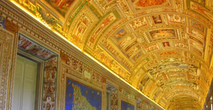 Vatican Museums: Private Tour with Sistine and St. Peter's - Why this 3-hour private Vatican plan is a smart use of time