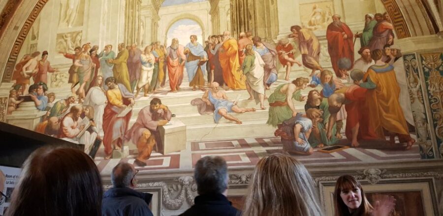 Vatican Museums: Sistine Chapel and St. Peter's Tour - St. Peter’s Basilica in 1 hour: the scale is the whole lesson